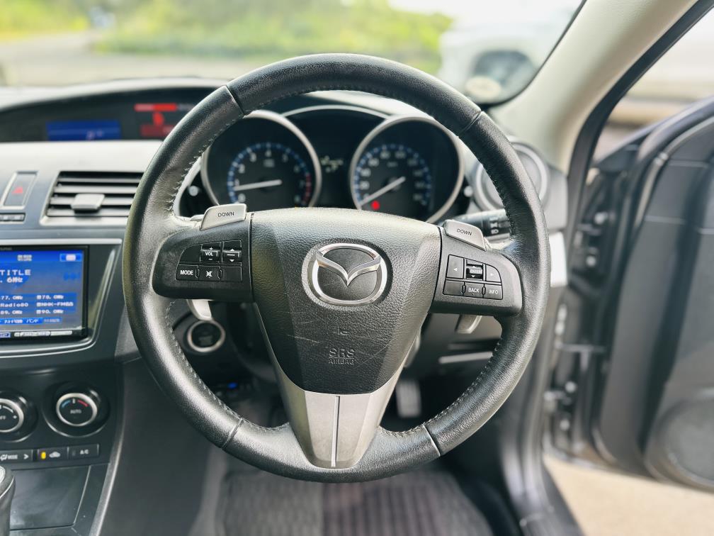 2012 Mazda Axela 20S SPORTS !! SKYACTIVE ENGINE !! Hatchback Tiptronic, 5 seats, Grey, New Import, Petrol, 2,000 cc, 28,769 km