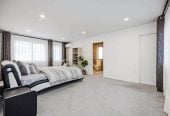 For rent, 4 beds 3 baths house with double garage, available 6th August, 5B Hemsway Place, Sunnyhills, Auckland