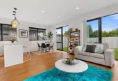 For rent. 3 beds 2 naths house with garage, Available from 24th July, 7 O Ruamano Crescent, Pukekohe, Auckland