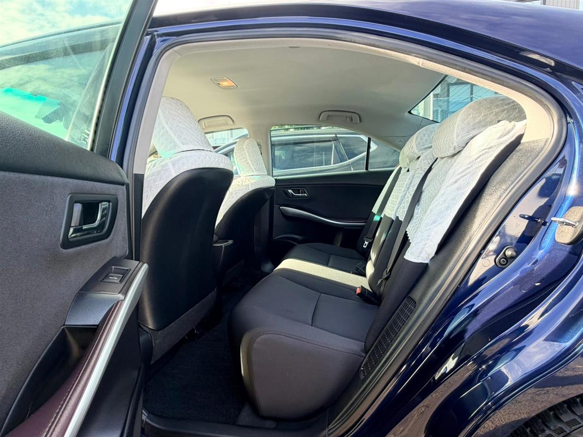 2014 Toyota Sai Cruise Control**Electric & Heating Seats**Factory Fitted Mags** Sedan Automatic, Blue, 5 seats, Hybrid, 2,362 cc, 95,224 km