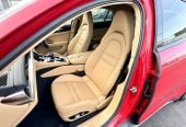 2019 Porsche Panamera V6T Facelift Sedan Automatic, 4 seats, Petrol, 3,000 cc, 104,000 km
