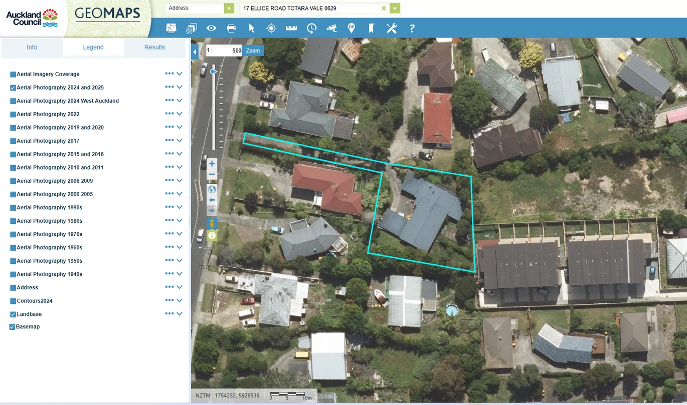 936m2 section, with RC approved for 7 new homes, 6 beds 3 baths house with carport, 17 Ellice Road Totara Vale, Auckland