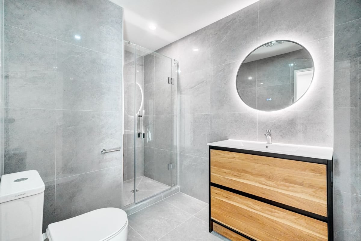 Water Views, Walk to Parks, Brandnew 3 beds 2.5 baths home with car park, 10&20/38 Fairlands Avenue, Waterview, Auckland