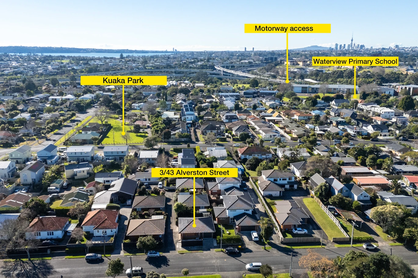 Standalone Brick and tile 2 beds 1 bath home with garage, 3/43 Alverston Street Waterview, Auckland