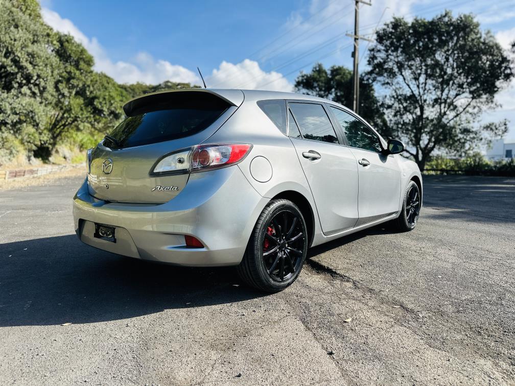 2012 Mazda Axela SPORTS !! STUNNING ALLOYS !! Hatchback Tiptronic, New Import, 1,500 cc, 11,287 km