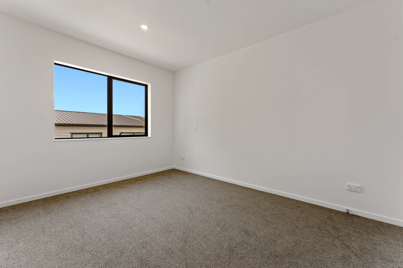 3 beds 2.5 baths home with garage, zoned for Howick Primary School, Howick Intermediate School, and Pakuranga College, 19A & D Vida Place Howick, Auckland