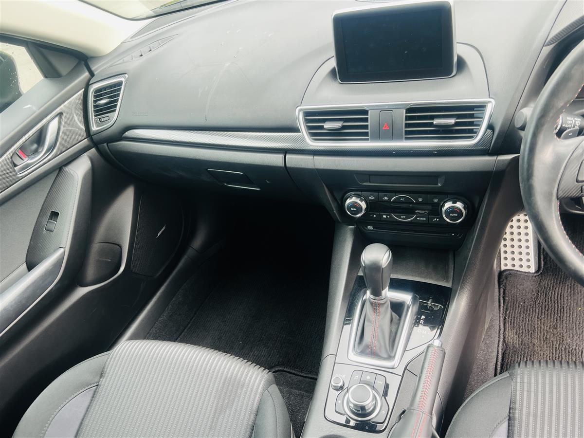 2016 Mazda Axela 2.0 SPORT HUD RADAR CRUISE CONTROL Hatchback Automatic, 5 seats, Petrol, 2,000 cc, 42,325 km