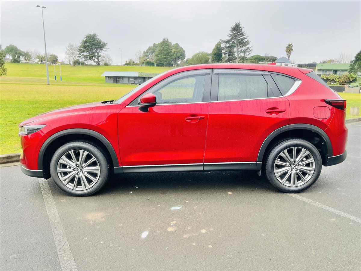 2025 Mazda CX-5 2.5 GSX LEATHER 2300 KM ONLY RV/SUV Automatic, 5 seats, Petrol, 2,500 cc