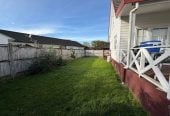 Mortgagee sale, 4oom2 section, 190m2 Standalone 3 beds + 2 rumpus rooms 2 baths house with car parks, 8 Evanda Crescent, Conifer Grove, Auckland