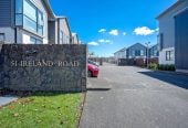 71sqm (Council) 2-storey, 2-bedroom + study, townhouse with 2-carparks in Mt Wellington, Currently tenanted (periodically) for $560/week, 47/51 Ireland Road, Mount Wellington, Auckland