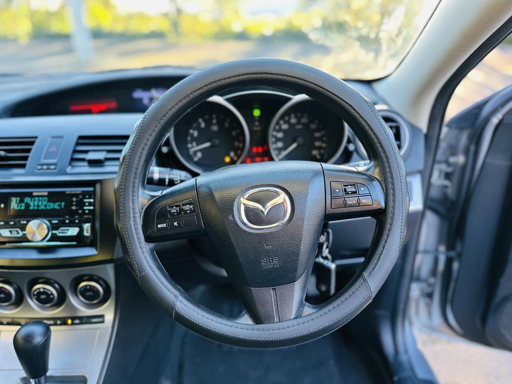 2009 Mazda Axela Sedan Automatic, 5 seats, Silver, New Import, Petrol, 1,500 cc, 228,650 km