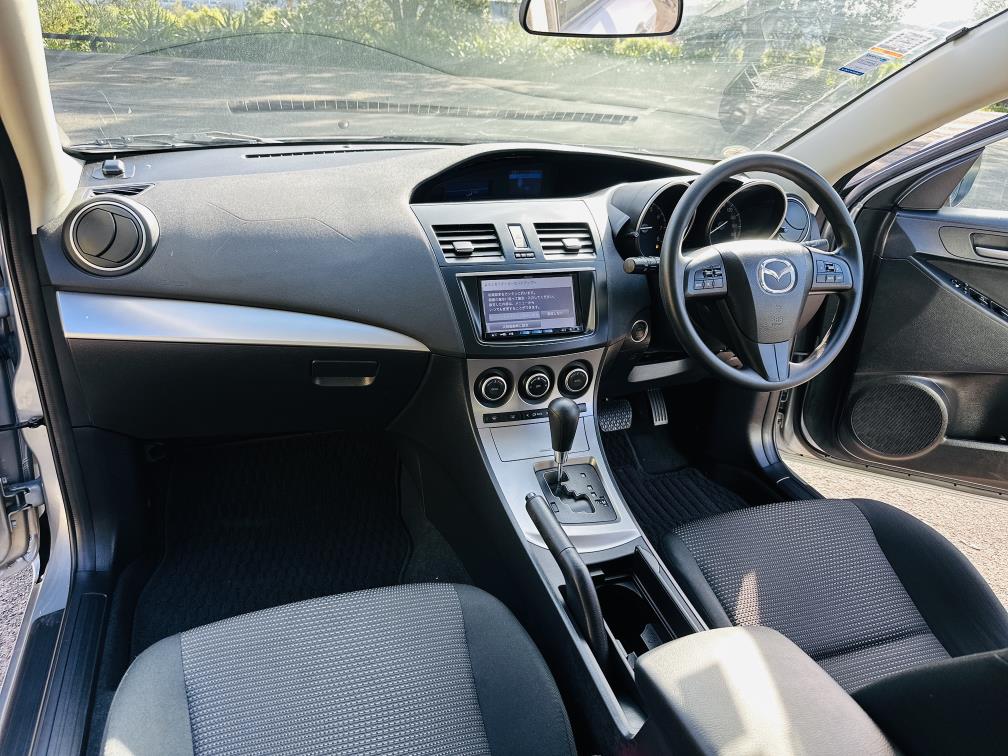 2012 Mazda Axela SPORTS !! STUNNING ALLOYS !! Hatchback Tiptronic, New Import, 1,500 cc, 11,287 km