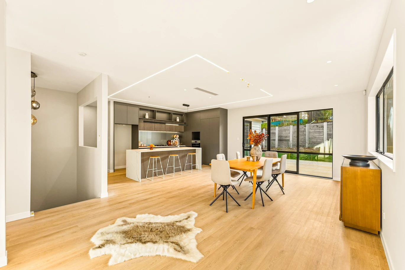561m2 section, 2 kitchens, 289m2 Brandnew 6 beds (1 ensuite) 4 baths house with double garage and 2 beds granny downstairs, Underfloor heating in all bathrooms, Central air conditioning upstairs and a separate heat pump downstairs, 12 Saw Lane Swanson,, Auckland