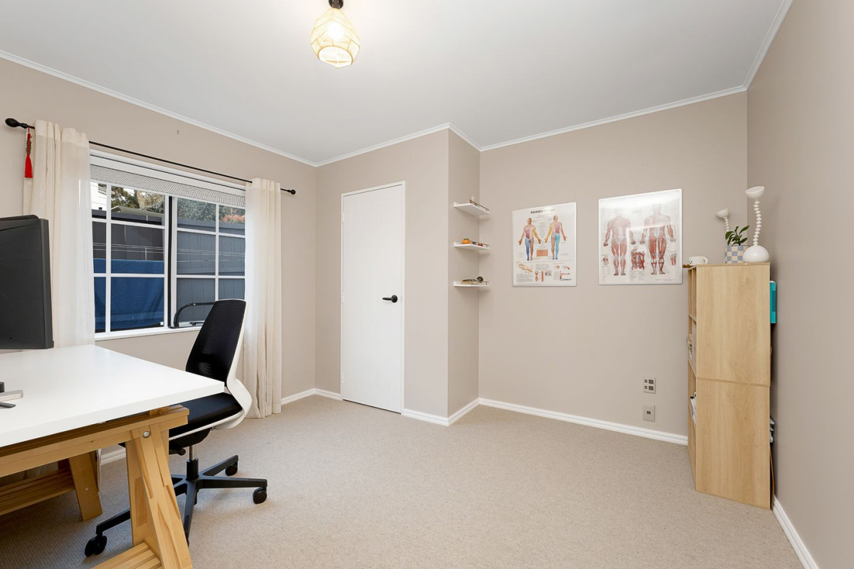 531m2 section, 4 beds 3 baths house with double garage, 585A Mount Albert Road, Royal Oak, Auckland