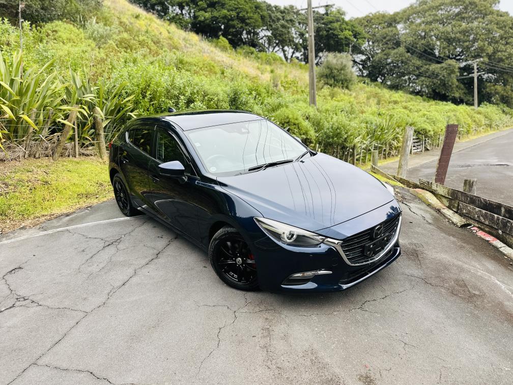 2016 Mazda Axela SPORTS !! SKYACTIVE ENGINE !! Hatchback Tiptronic, 5 seats, Blue, New Import, Petrol, 1,500 cc, 49,311 km