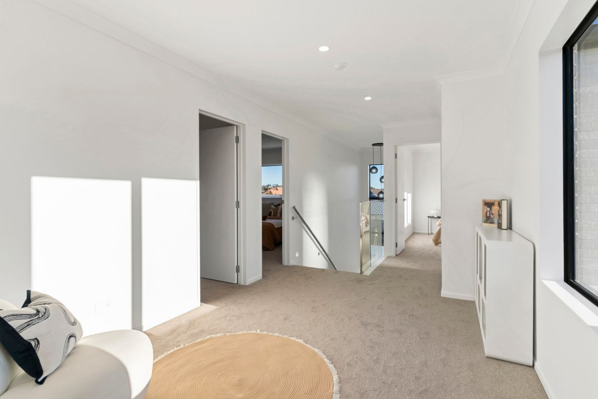 10 Year Master Builder Guarantee, 167m2 Brandnew standalone 4 beds 2.5 baths house with garage, plus a 24 months Builders Maintenance Guarantee, 6A Edendale Road, Somerville, Auckland