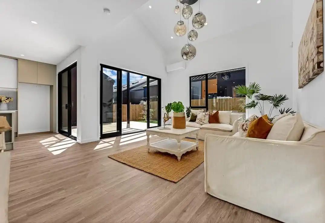 For rent, 4 beds 2 baths house with single garage, Available from 22nd July, 9 Murray Grey Lane, Karaka, Auckland