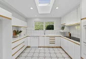 981m2 section, 404m2 character 5 beds 3 baths grand residence with triple garage, swimming pool, Beautifully landscaped gardens, 9 Worcester Road Meadowbank, Auckland