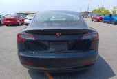 2022 Tesla Model 3 Standard Range Plus Sedan Automatic, 5 seats, Black, Electric, 23,600 km