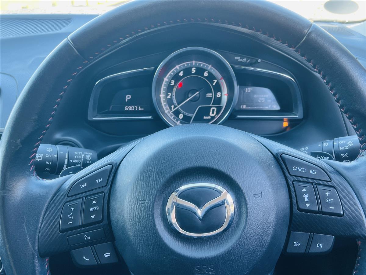 2015 Mazda Axela 2.0S ADAPTIVE CRUISE CONTROL HUD Hatchback Automatic, 5 seats, Blue, Petrol, 2,000 cc, 69,060 km