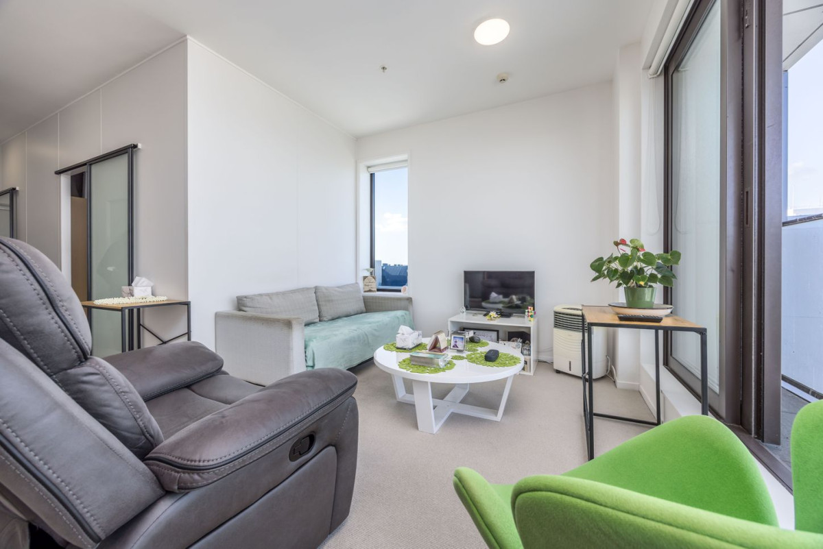 46m2 Freehold 2 beds 1 bath apartment, move-in ready, Directly opposite Manukau Train Station, Just a short walk to Westfield Manukau, 813/17 Putney Way, Manukau, Auckland