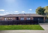 444m2 section, 150m2 Brick and tile 3 beds 2 baths house with double garage, 32 Munroe Road, Ranui, Auckland