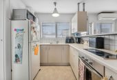 Owner downsizing, 2 beds 1 bath home with garage, 2/25 Kitchener Road, Sandringham, Auckland