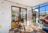120m2 Brick and tile 3 beds 1 bath house with garage, 2/16 Ultima Place, Clover Park, Auckland