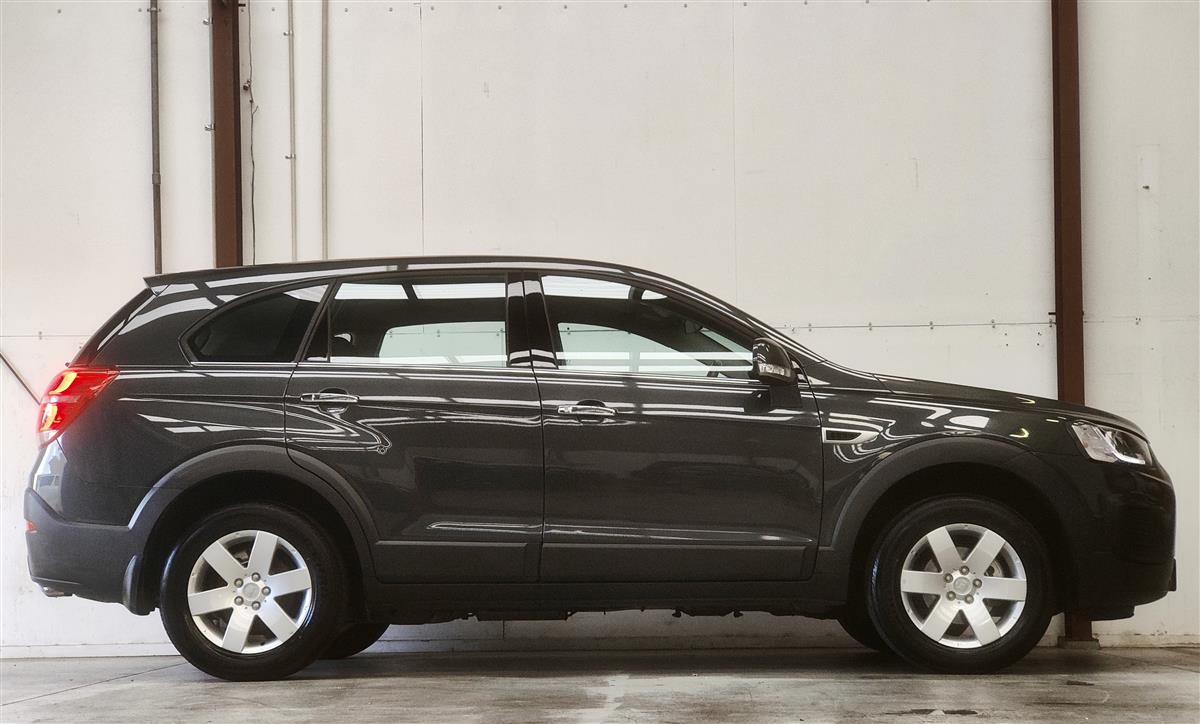 2016 Holden Captiva LS 2.4P/NZ NEW/ONE OWNER/ RV/SUV Automatic, 5 seats, Grey, Petrol, 2,384 cc, 38,058 km