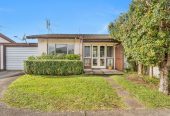 Owner downsizing, 2 beds 1 bath home with garage, 2/25 Kitchener Road, Sandringham, Auckland