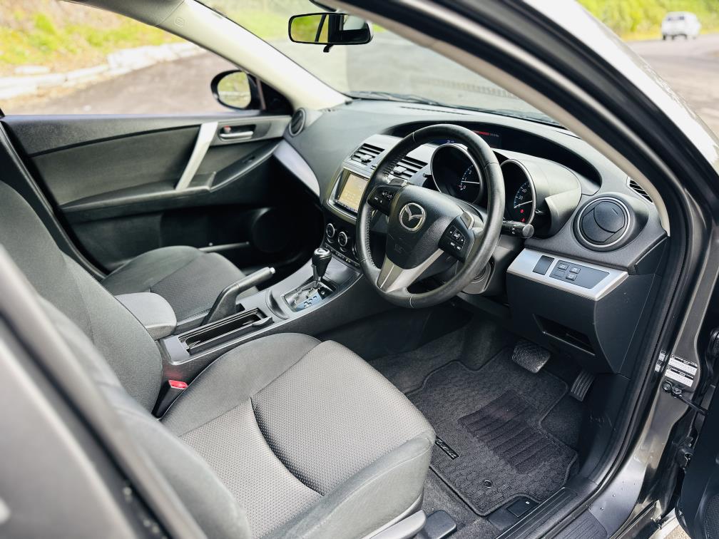 2012 Mazda Axela 20S SPORTS !! SKYACTIVE ENGINE !! Hatchback Tiptronic, 5 seats, Grey, New Import, Petrol, 2,000 cc, 28,769 km
