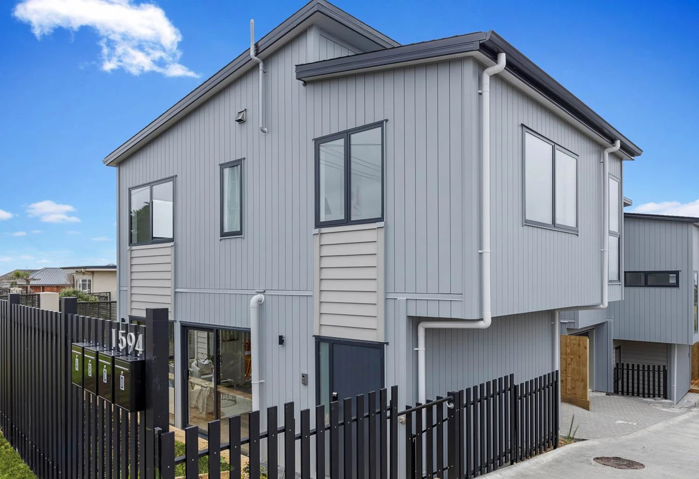 Lynfield College zone, Brandnew standalone 4 beds 3.5 bath home with garage, 1594C Dominion Road Extension Mount Roskill, Auckland