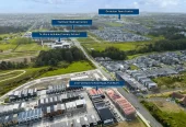 Freehold 3 beds 1.5 baths townhouse, 16 Papatahi Lane Flat Bush, Auckland