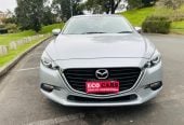 2018 Mazda Axela APPLE CAR PLAY 44000 KMS ONLY Hatchback Automatic, 5 seats, Petrol, 1,500 cc