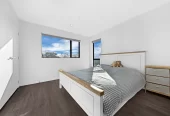 Motivated owner – Urgent Sale, 2 beds 1.5 baths home with garage and 1 Extra parking, Freehold End Unit/ 3x Backyard/ No Body Corp, 8/45 Dale Crescent Pakuranga, Auckland