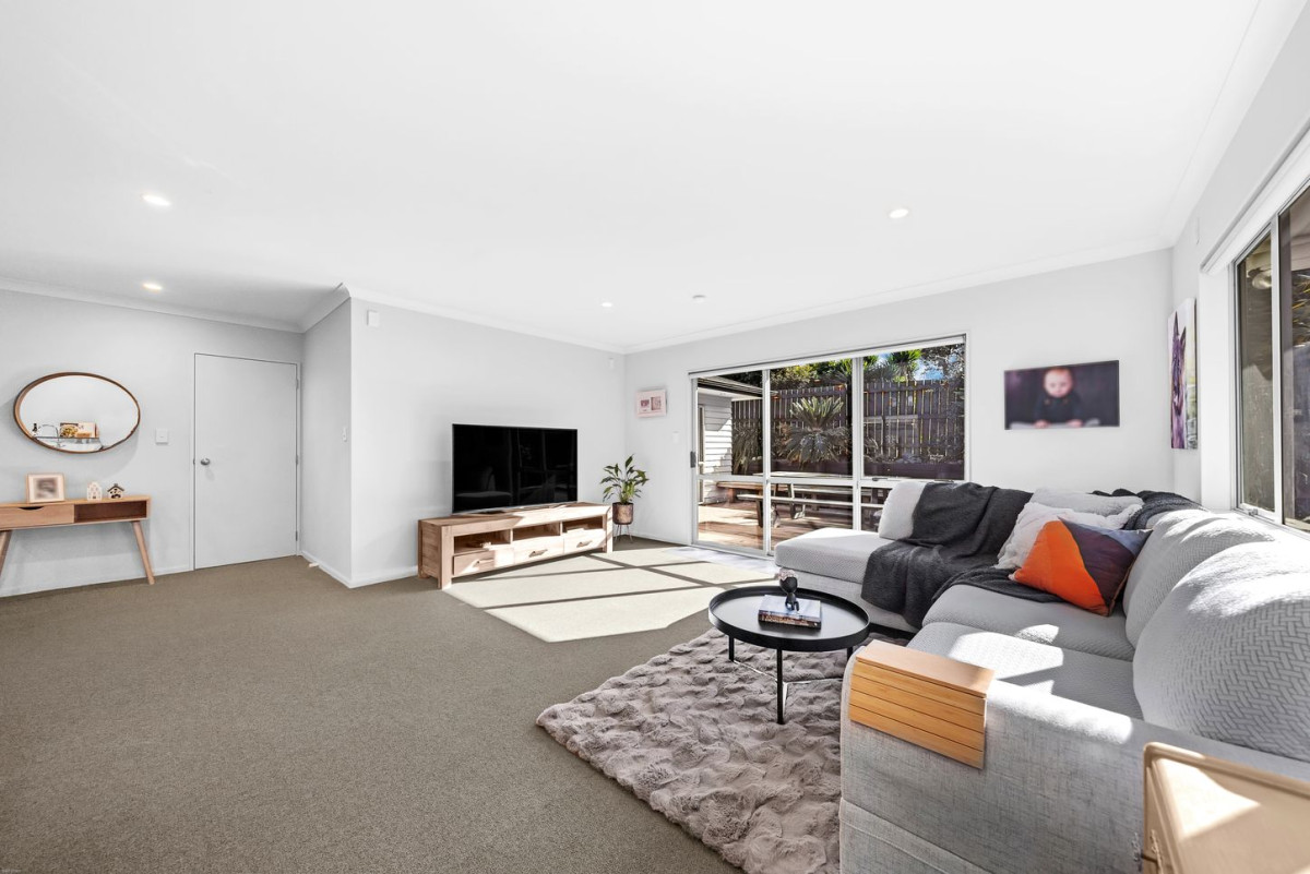 488m2 section, 136m2 Standalone 3 beds 2 baths house with garage, 24A Ingram Street, Papakura, Auckland