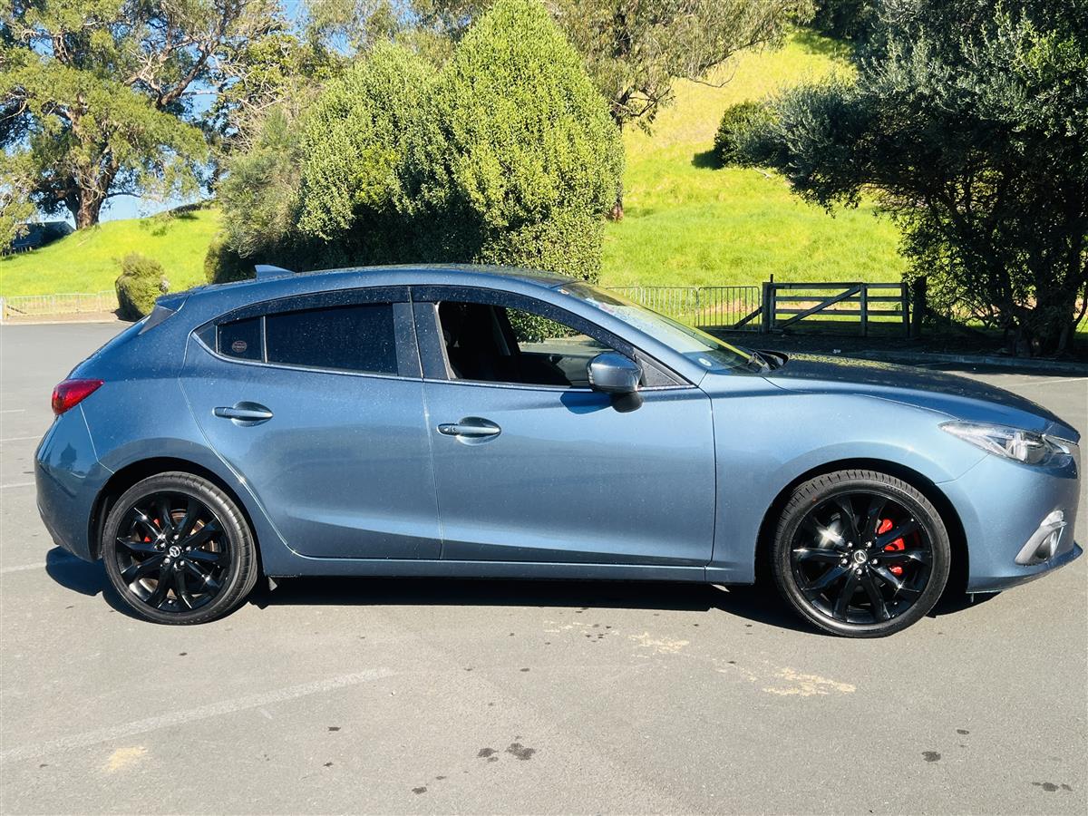 2015 Mazda Axela 2.0S ADAPTIVE CRUISE CONTROL HUD Hatchback Automatic, 5 seats, Blue, Petrol, 2,000 cc, 69,060 km