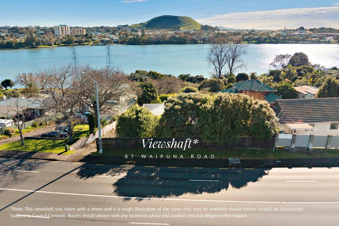 Once in nearly 25 years, 648m2 section, 225m2 Brick and tile 3 beds 1 bath house with double garage, workshop, a large rumpus and ample storage, Approx. 3 minutes to Sylvia Park Shopping Centre and motorway access, 87 Waipuna Road Mount Wellington, Auckland