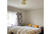 For rent, No smoking. 2 beds 1 bath unit with a covered carport, available 13th August, 3/16 Halsey Road, Manurewa