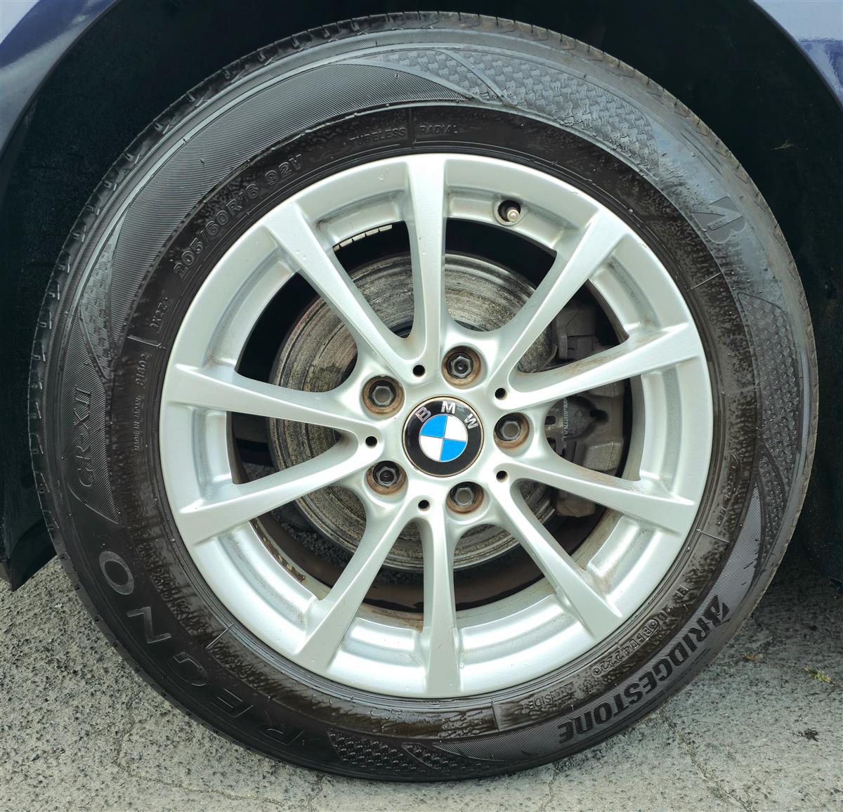 2014 BMW 320i Sedan Automatic, 5 seats, Blue, Petrol, 1,997 cc, 87,141 km