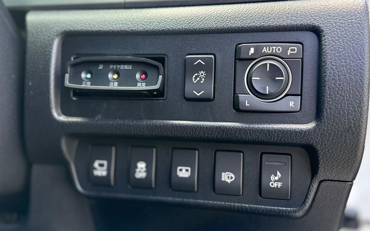 2013 Lexus HS250H Hybrid**Cruise Control**Heating & Ventilated Seats** Sedan Automatic, 5 seats, 2,362 cc, 100,216 km