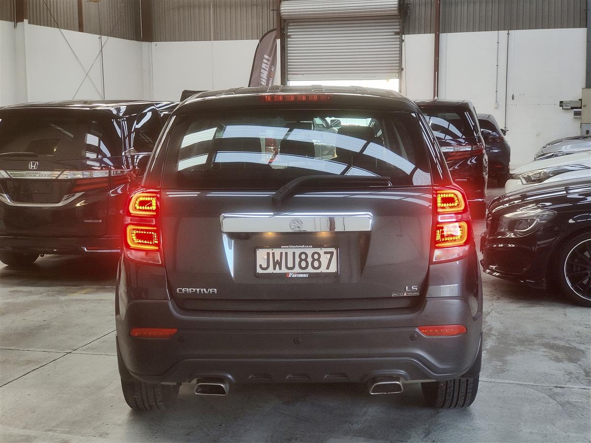 2016 Holden Captiva LS 2.4P/NZ NEW/ONE OWNER/ RV/SUV Automatic, 5 seats, Grey, Petrol, 2,384 cc, 38,058 km