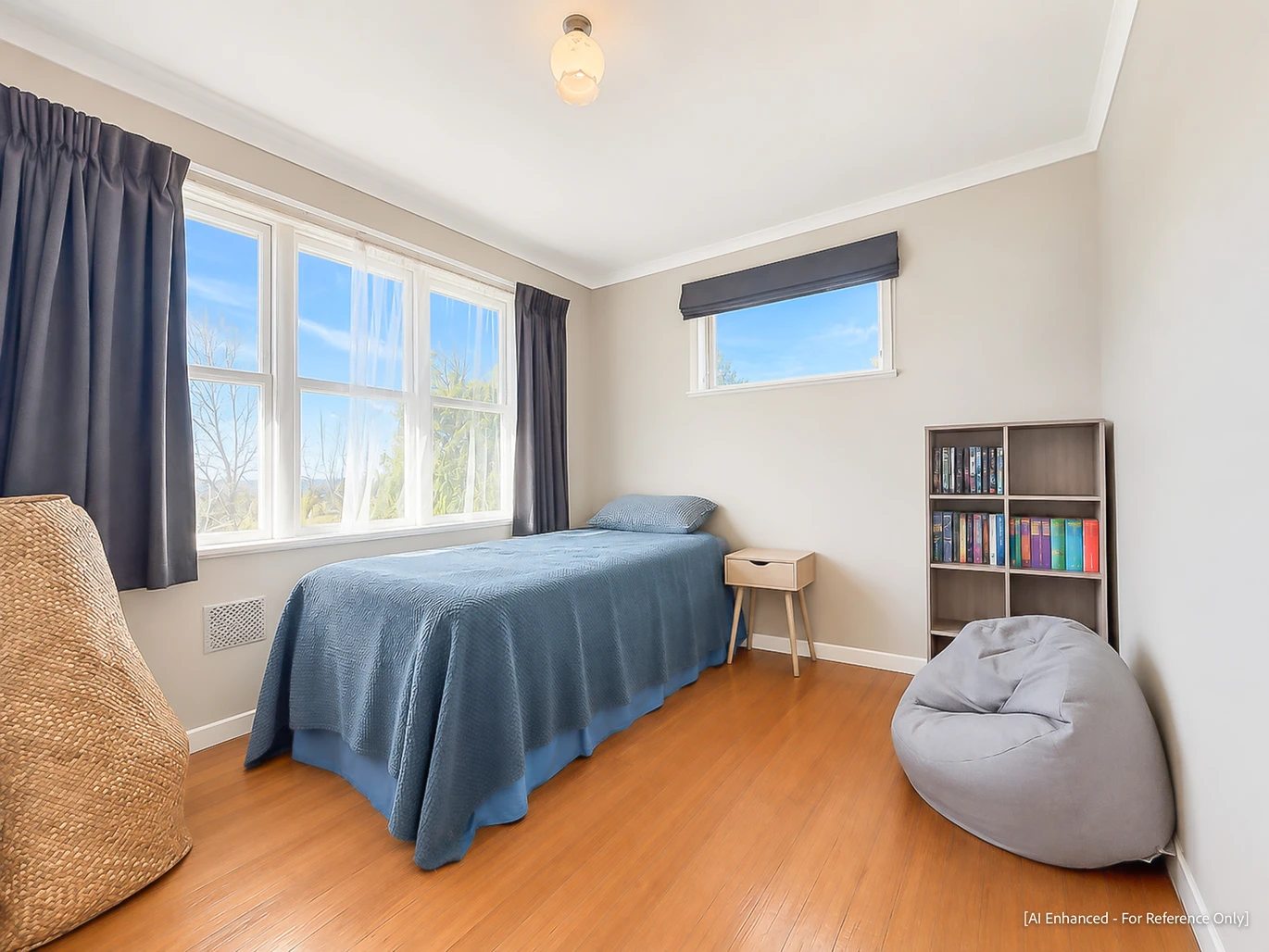 817m2 section, 3 beds 1 bath house, Approx. 18.3m2 street frontage and multi off-street car parks, 8 Chorley Avenue Massey, Auckland