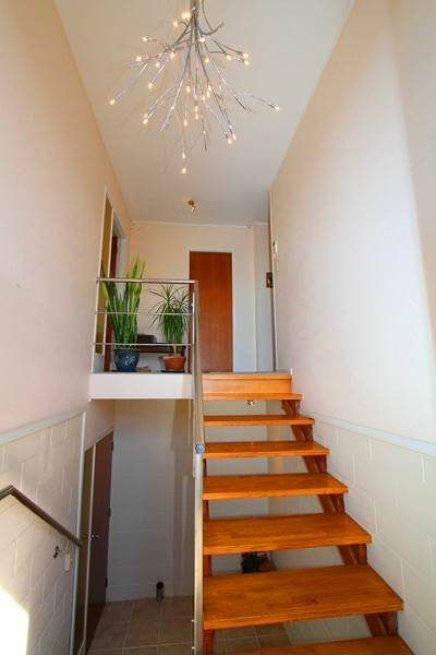For rent, No smokers, MACLEANS ZONE & Swimming Pool Includes, 4 beds 2 baths house with standalone double garage, available 14th September, 28 Haseler Crescent, Mellons Bay, Auckland