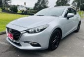 2018 Mazda Axela APPLE CAR PLAY 44000 KMS ONLY Hatchback Automatic, 5 seats, Petrol, 1,500 cc