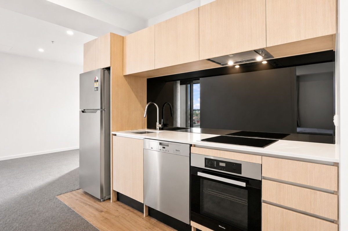 Double grammar school zone ( Mt Albert Grammar and Epsom Girls Grammar), 57m2 Freehold 2 beds 1 bath apartment, 512/428 Dominion Road, Mount Eden, Auckland