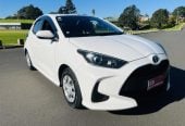 2021 Toyota Yaris HYBRID CRUISE CONTROL SMART KEY Hatchback Automatic, 5 seats, Hybrid, Petrol, 1,500 cc, 32,708 km