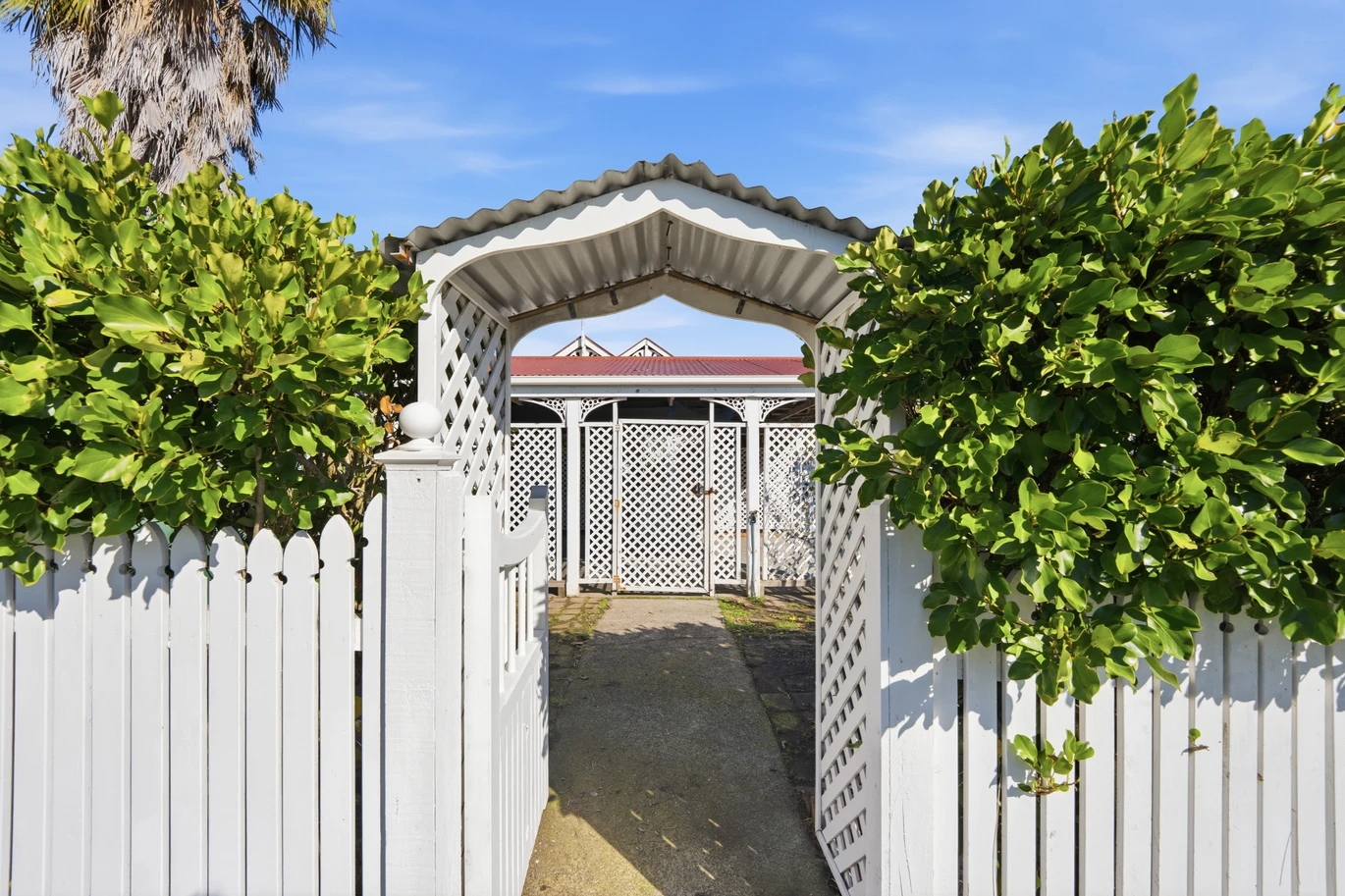 400m2 section, Renovated 3 beds 2 baths house with double carport, 33 View Road Henderson, Auckland