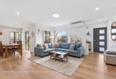 120m2 Brick and tile 3 beds 1 bath house with garage, 2/16 Ultima Place, Clover Park, Auckland