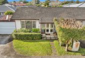 Owner downsizing, 2 beds 1 bath home with garage, 2/25 Kitchener Road, Sandringham, Auckland